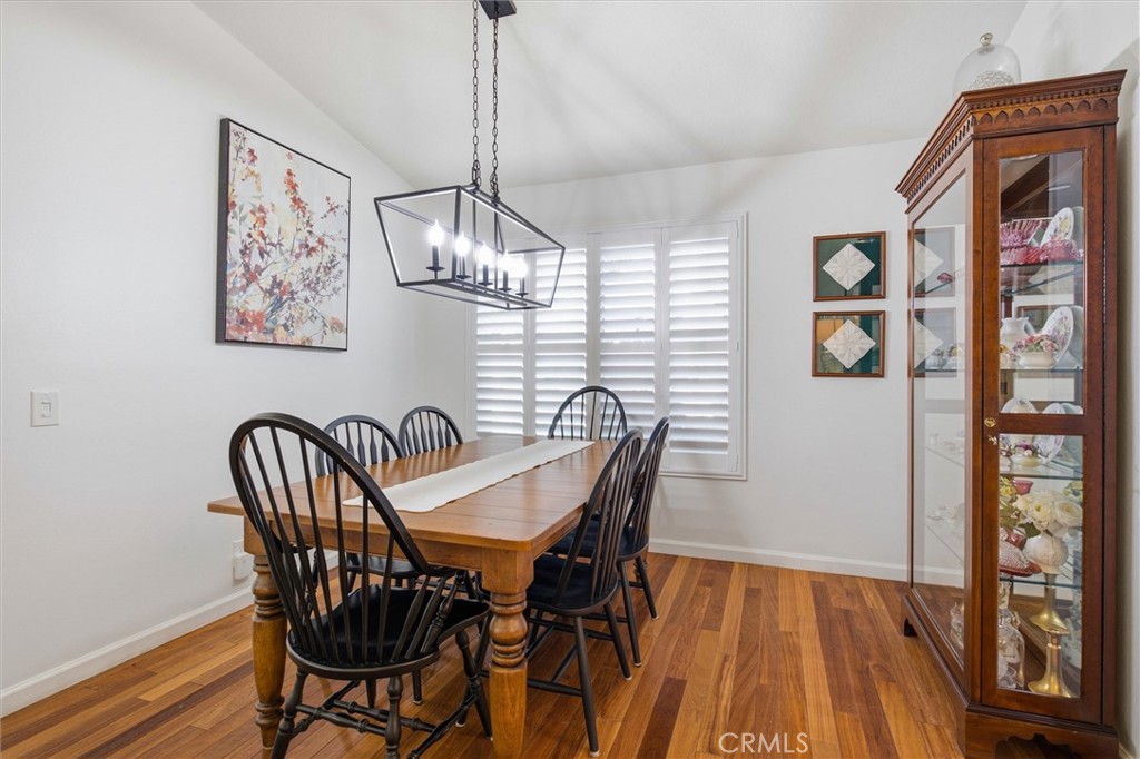 1228 Woodside Drive Property Photo 6