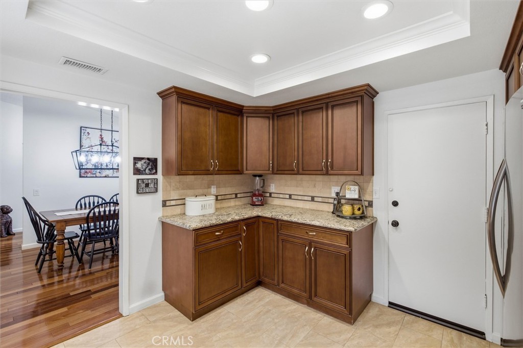 1228 Woodside Drive Property Photo 11