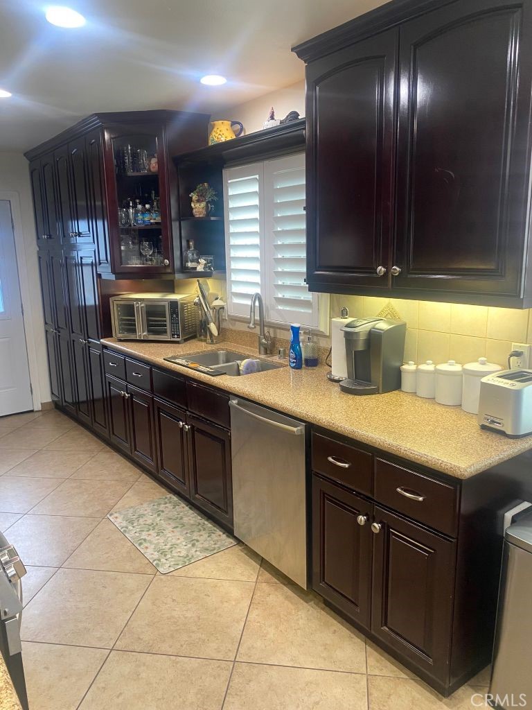 4849 Pearce Property Photo 3
