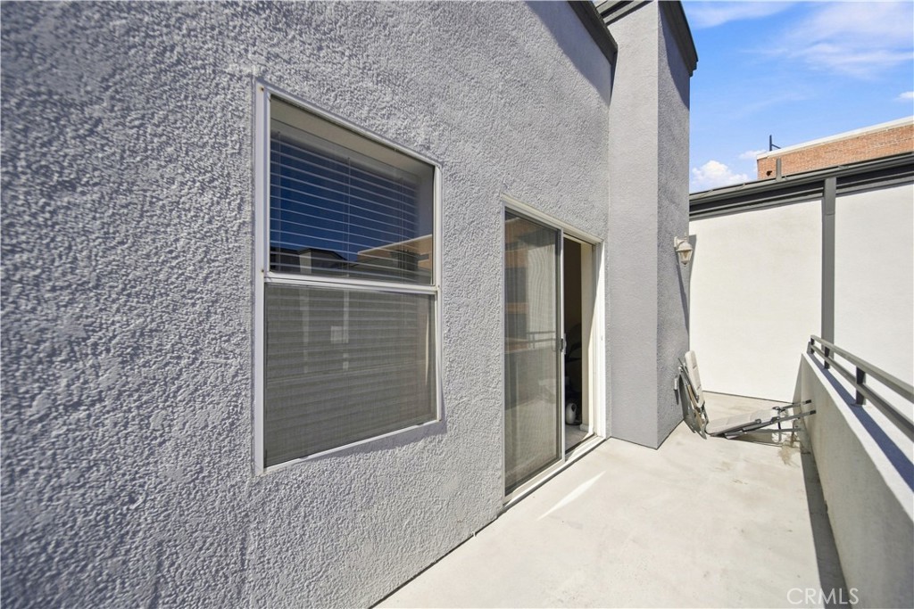 838 Pine 515 Property Photo 15