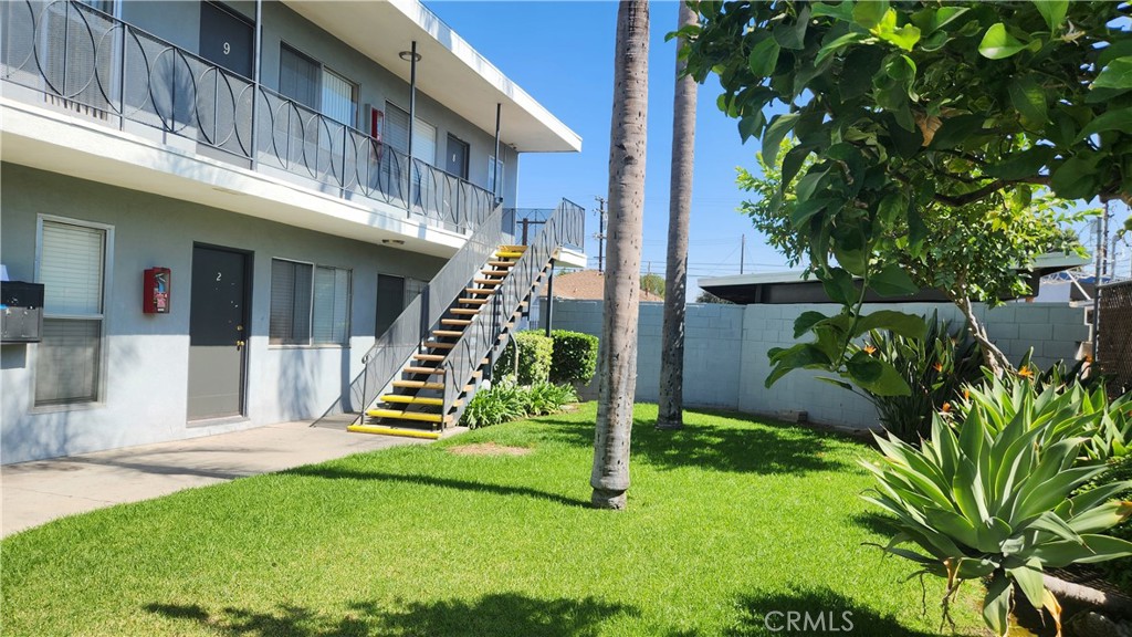 5029 Santa Ana Property Photo 9