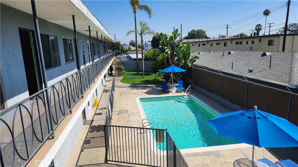 5029 Santa Ana Property Photo 11
