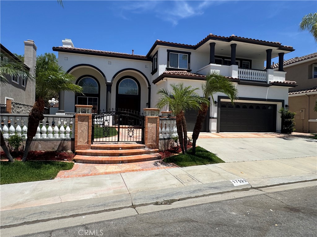 17529 Cloverdale Property Photo 1
