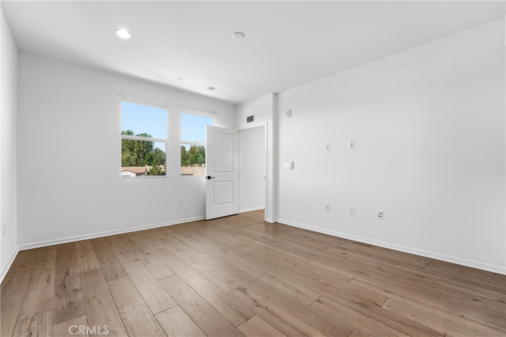 220 Buena Vida Drive 308 Property Photo 18