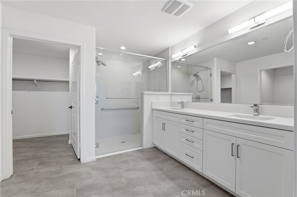 220 Buena Vida Drive 308 Property Photo 19