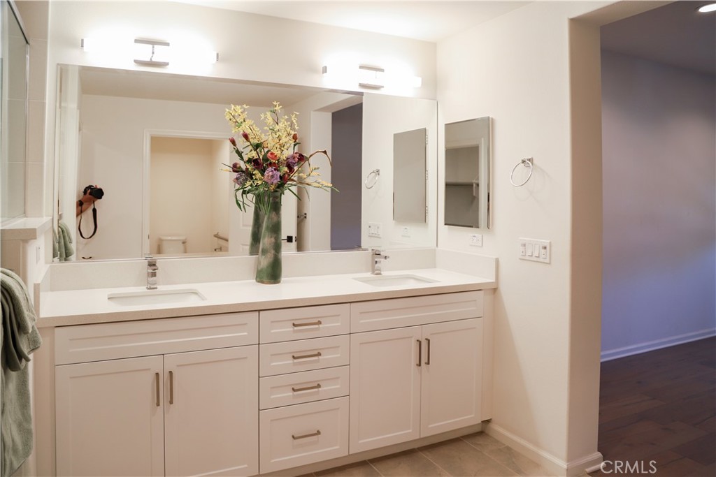 220 Buena Vida Drive 308 Property Photo 20