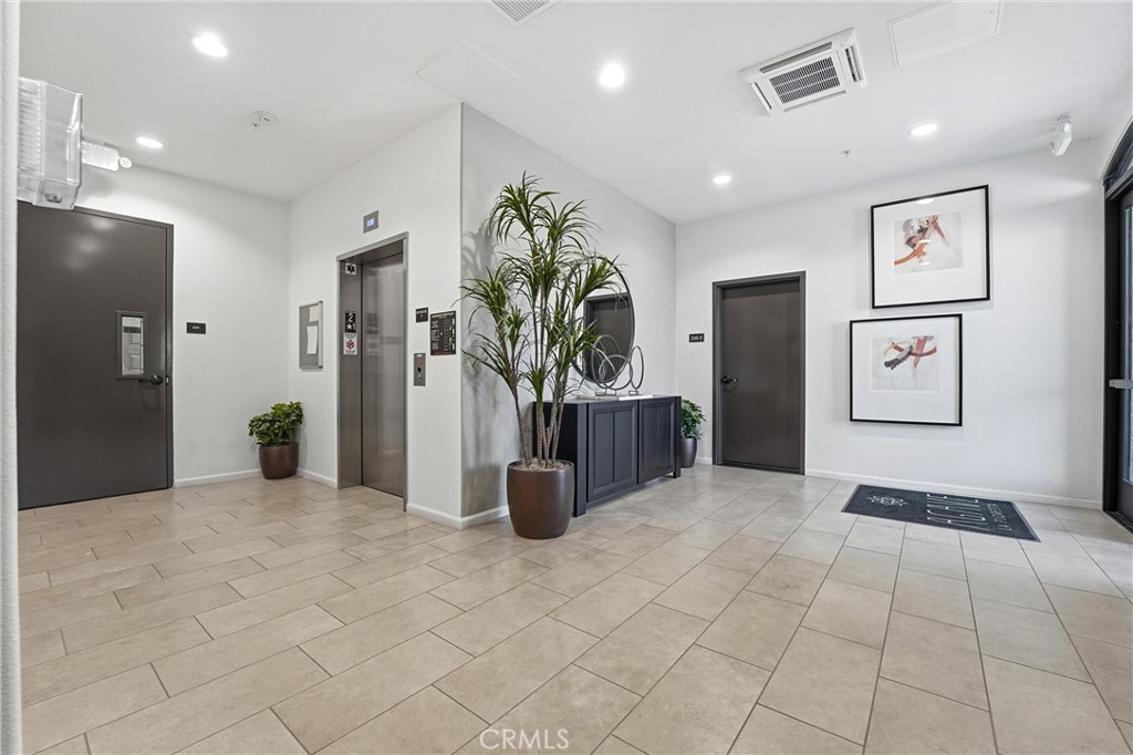 220 Buena Vida Drive 308 Property Photo 39