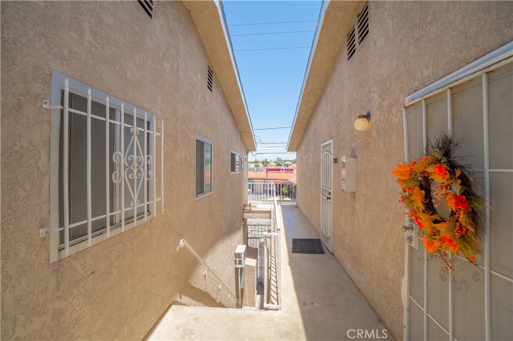 1090 Redondo Property Photo 13