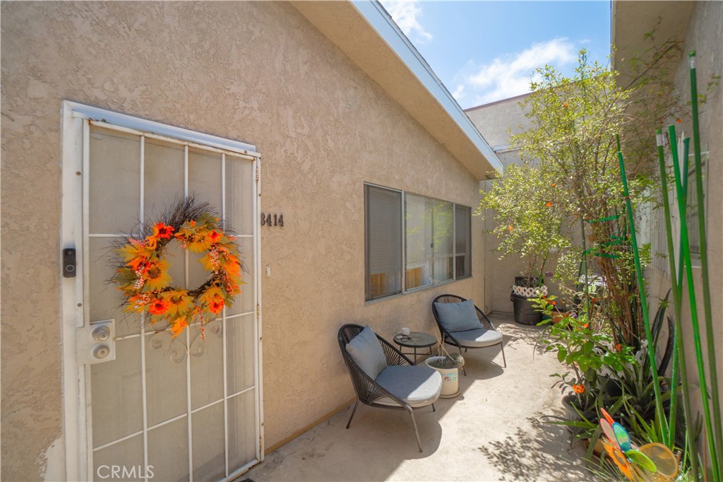 1090 Redondo Property Photo 14