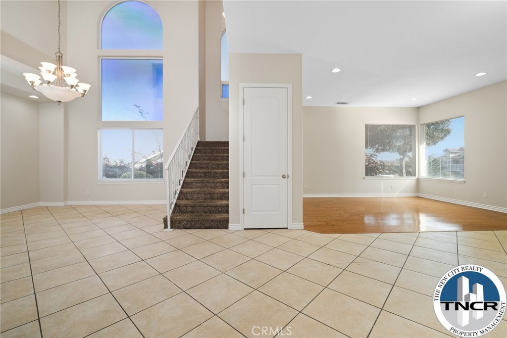 17998 Vista Point Property Photo 10