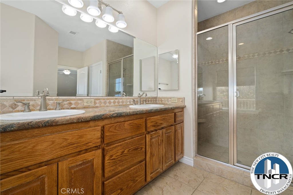 17998 Vista Point Property Photo 25