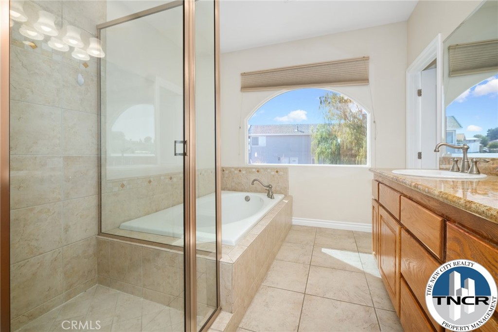 17998 Vista Point Property Photo 28