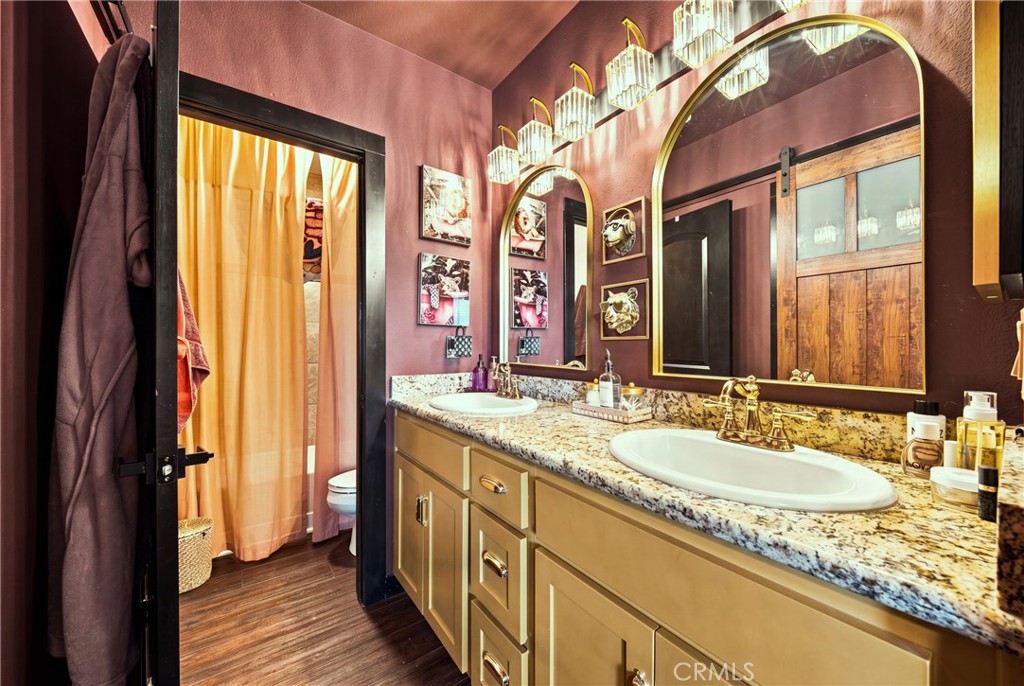6198 Lincoln 18 Property Photo 33
