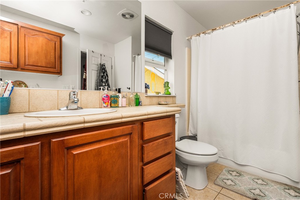 17041 B Lane Property Photo 21