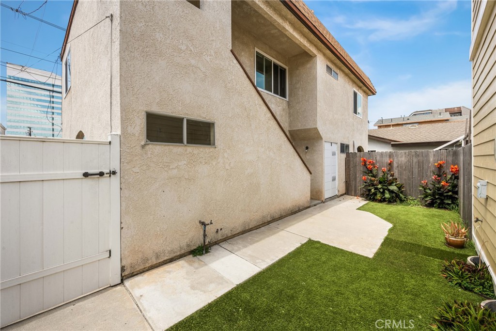 17041 B Lane Property Photo 25