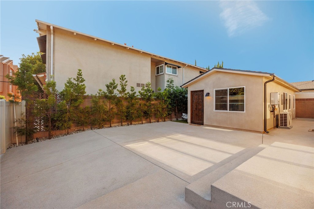4001 Elm Property Photo 41