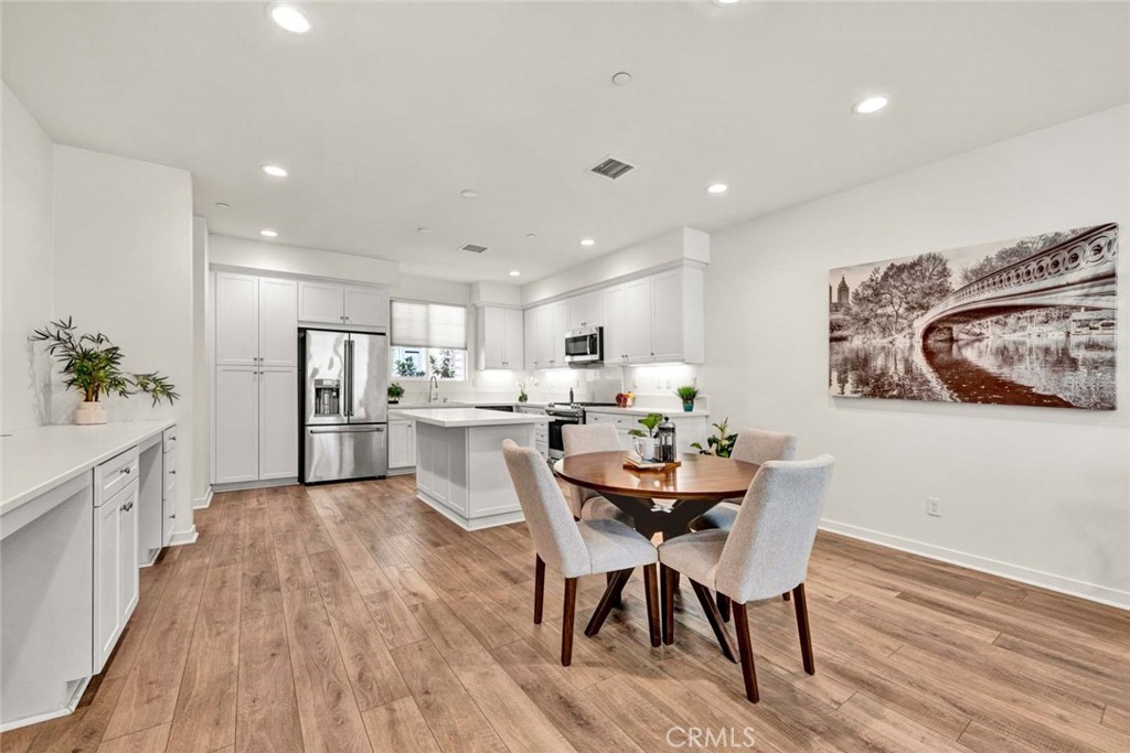 1104 Edgeton Court Property Photo 18