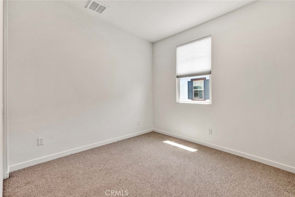 1104 Edgeton Court Property Photo 31