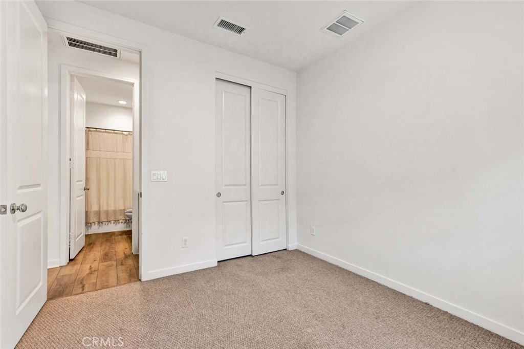 1104 Edgeton Court Property Photo 33