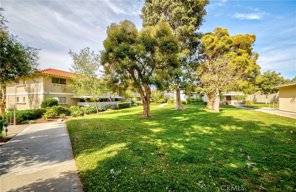 678 Via Alhambra C Property Photo 1