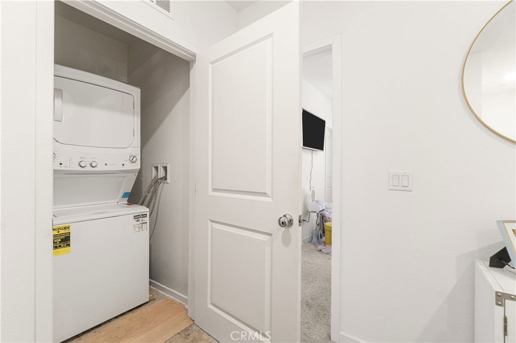 16434 Whittier #6 Boulevard Property Photo 28