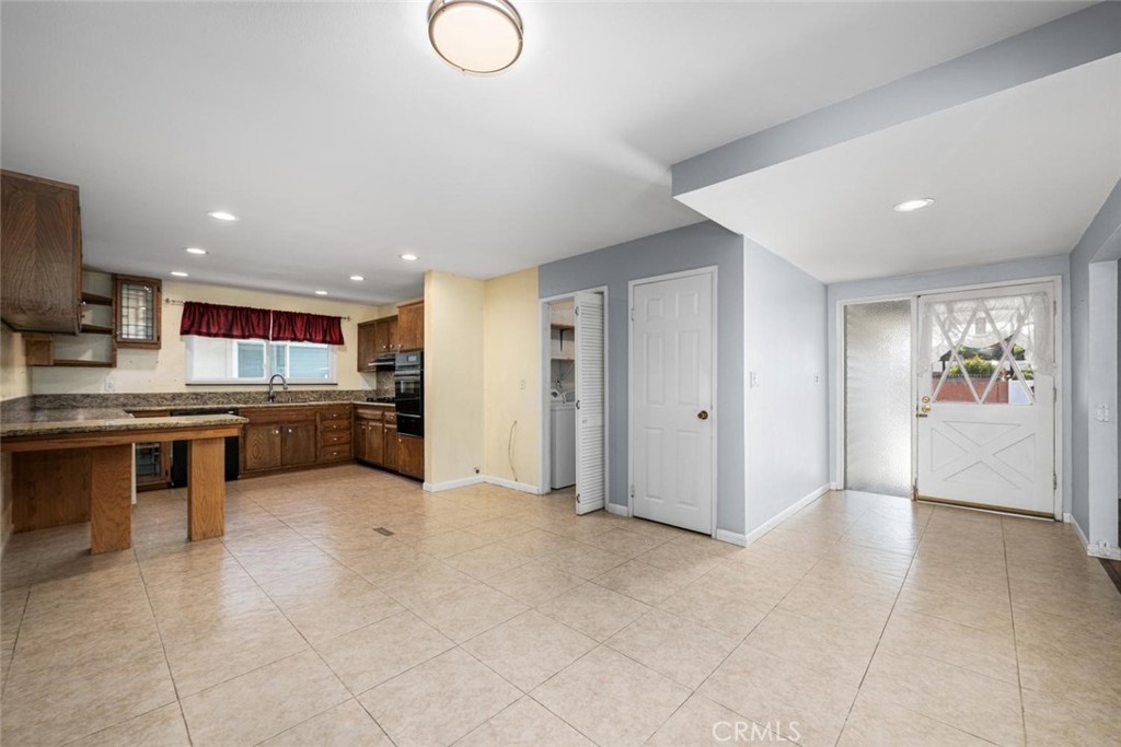 3547 Halbrite Avenue Property Photo 17