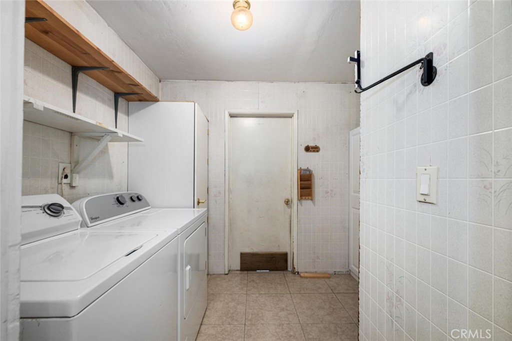3547 Halbrite Avenue Property Photo 25