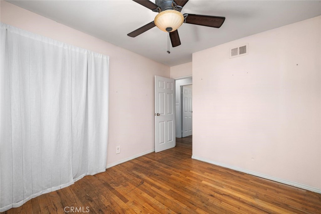 3547 Halbrite Avenue Property Photo 28