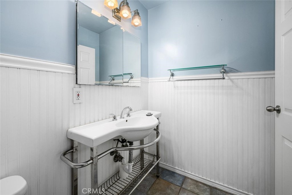 3547 Halbrite Avenue Property Photo 43