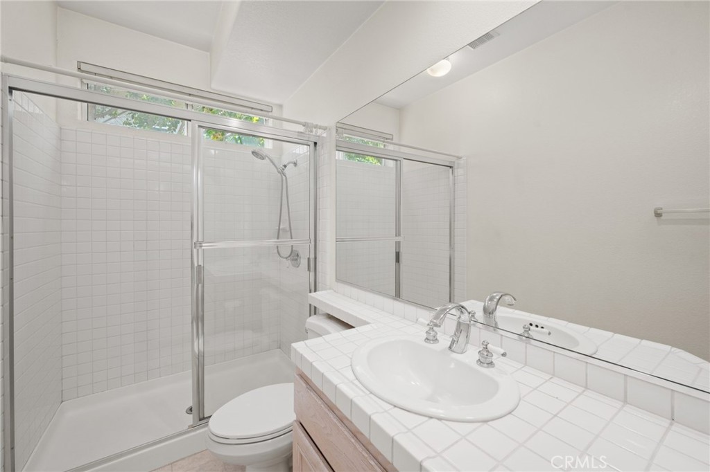 1041 Calle De Alcala Property Photo 16