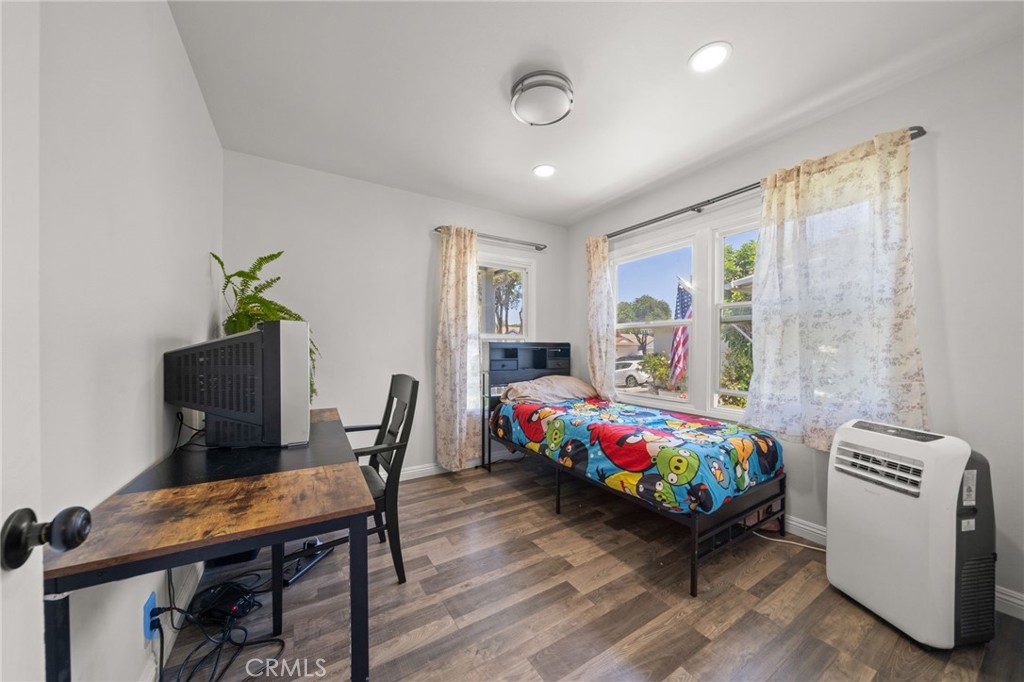 2712 Eckleson Street Property Photo 26