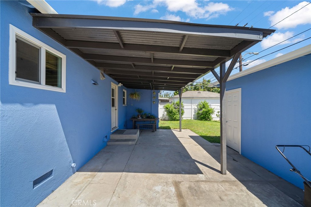 2712 Eckleson Street Property Photo 31