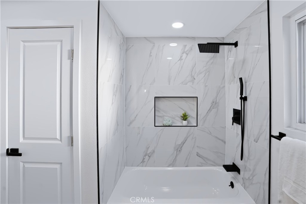 480 Cienaga Property Photo 18