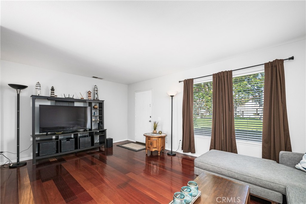 450 Carriage D Property Photo 7