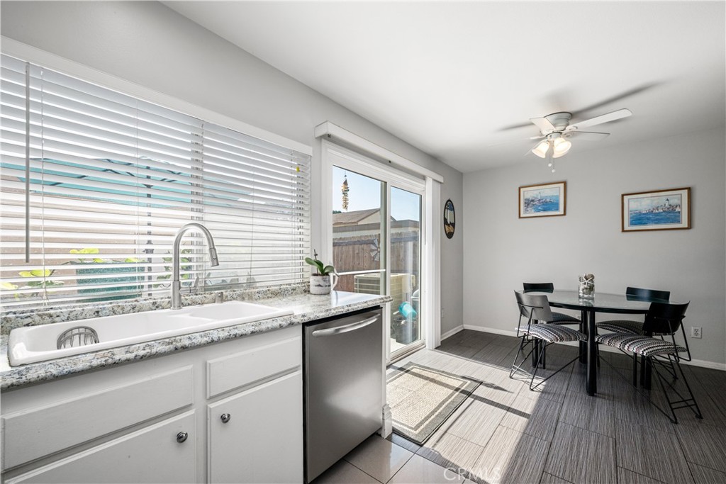 450 Carriage D Property Photo 14