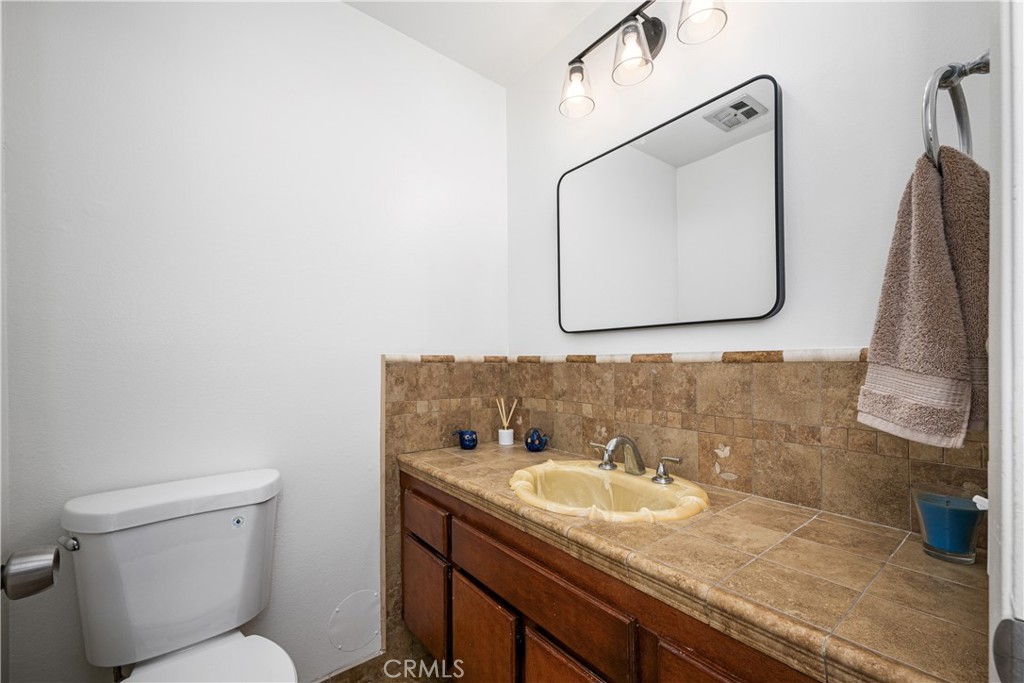 450 Carriage D Property Photo 22