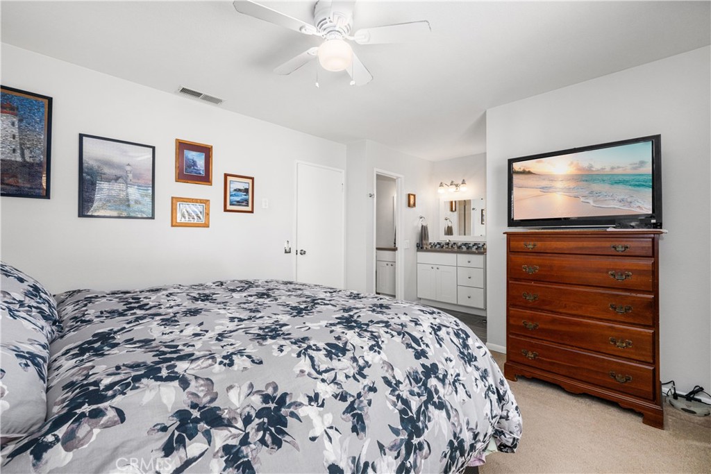 450 Carriage D Property Photo 25