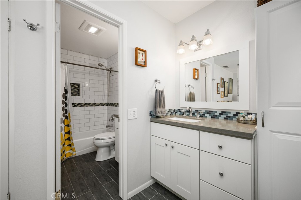 450 Carriage D Property Photo 30