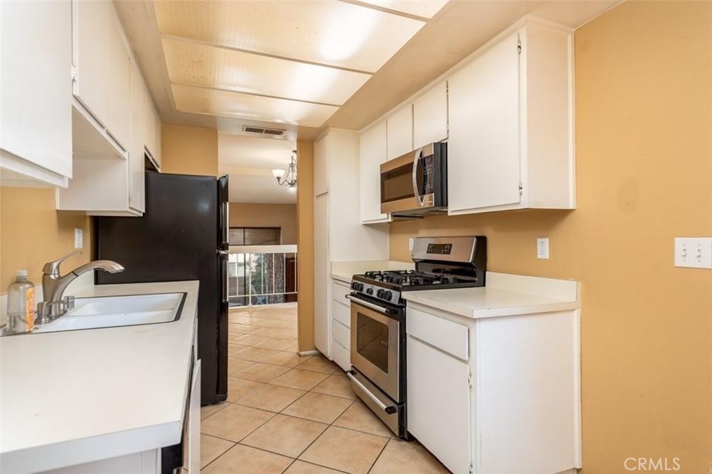 1513 Wavertree Lane Property Photo 6