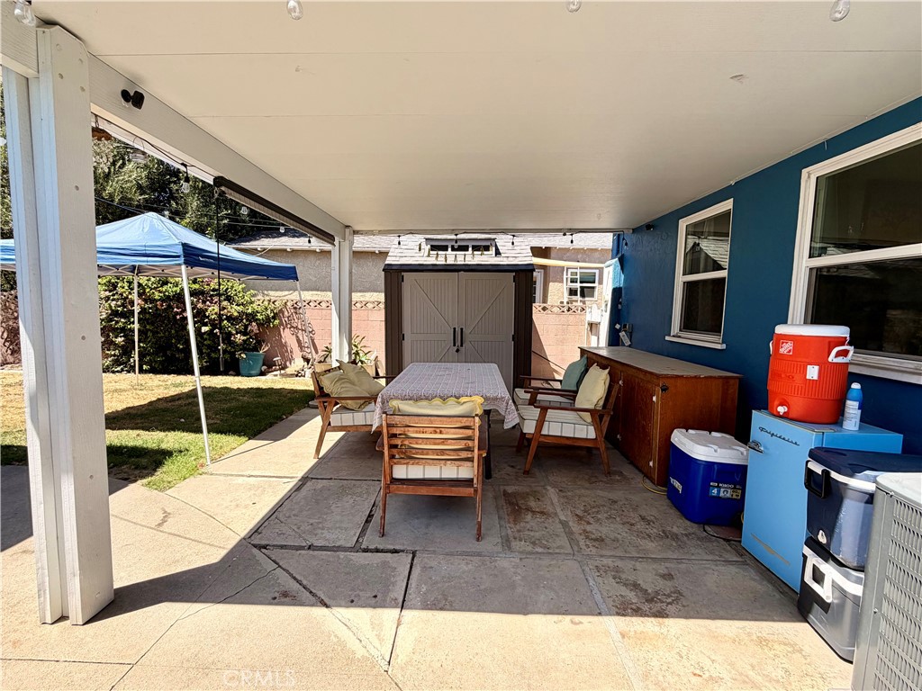 3069 Magnolia Property Photo 12