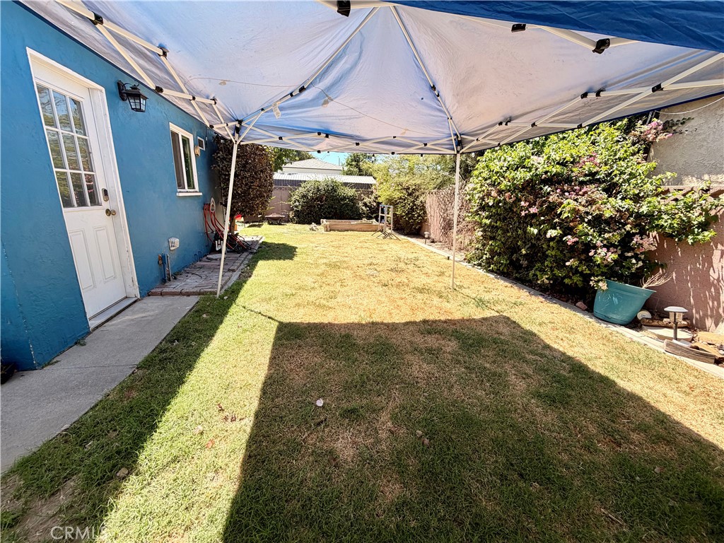 3069 Magnolia Property Photo 15