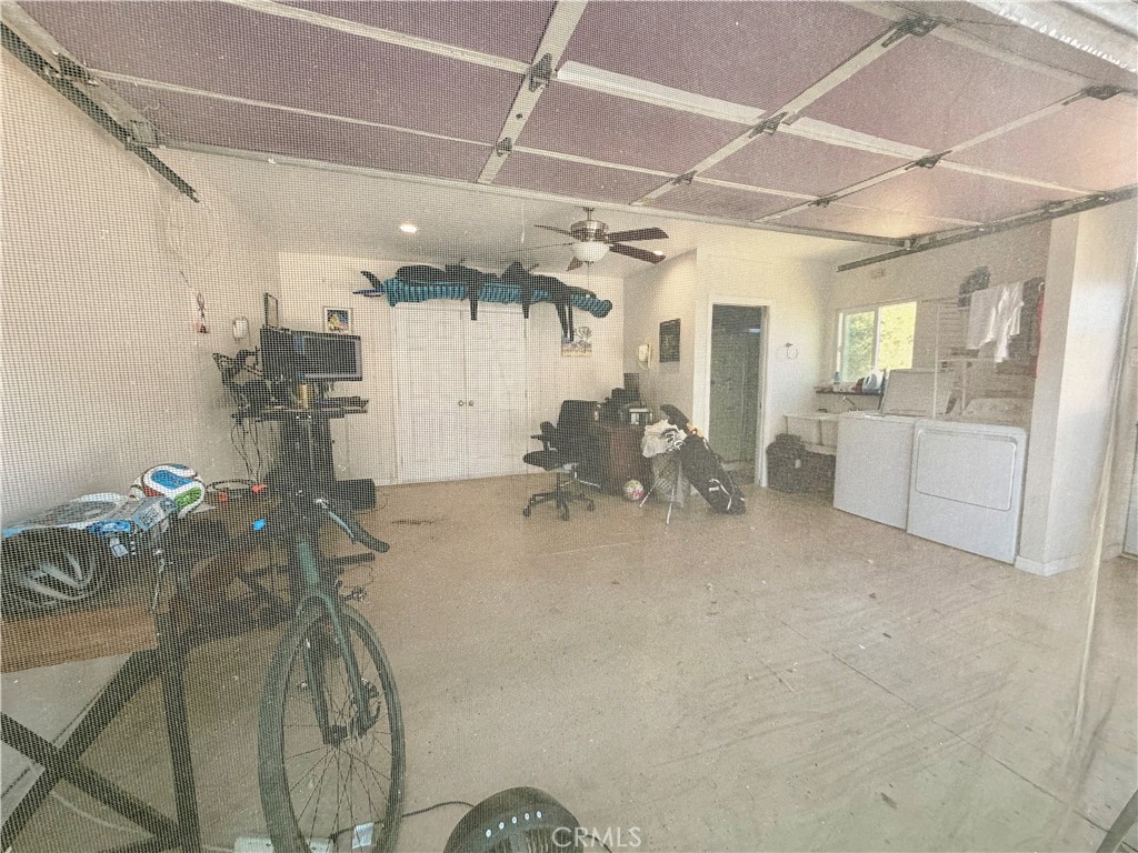 3069 Magnolia Property Photo 17