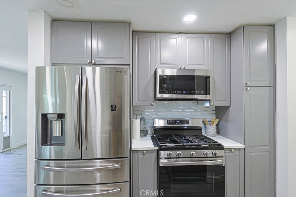 2640 W Meadowview Property Photo 21