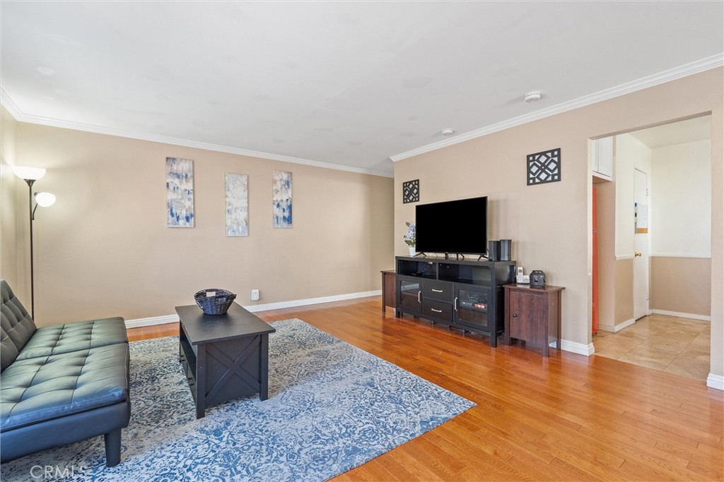 1734 Bradbury Drive 74 Property Photo 4