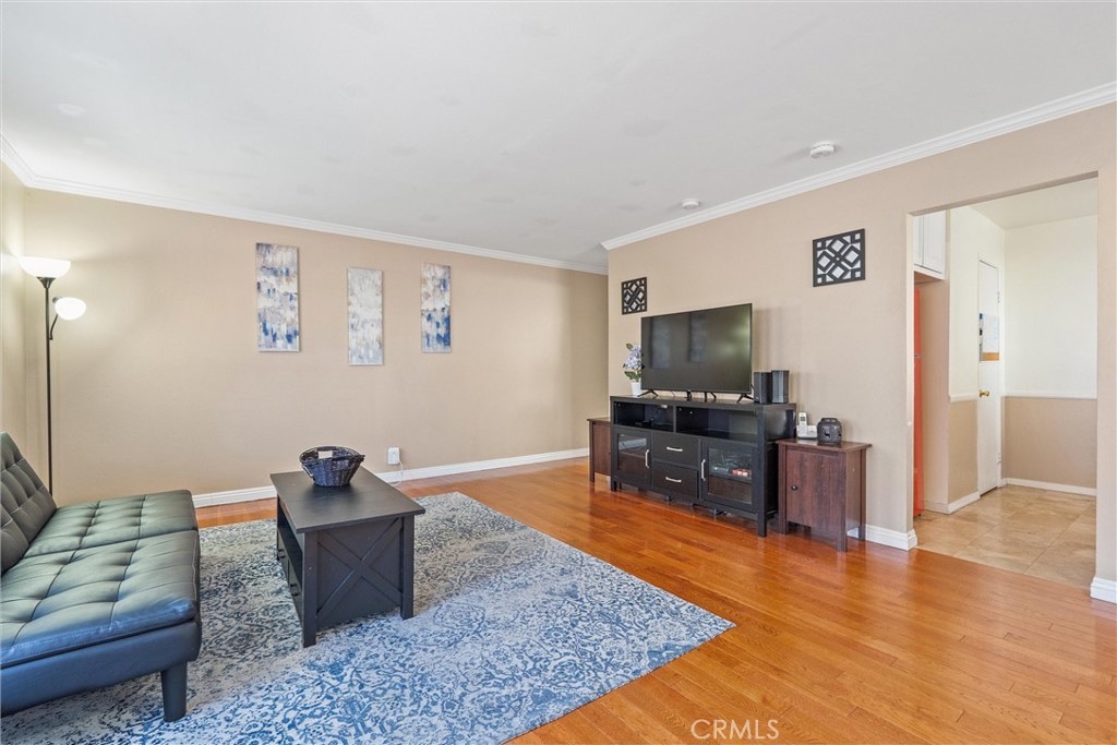 1734 Bradbury Drive 74 Property Photo 5