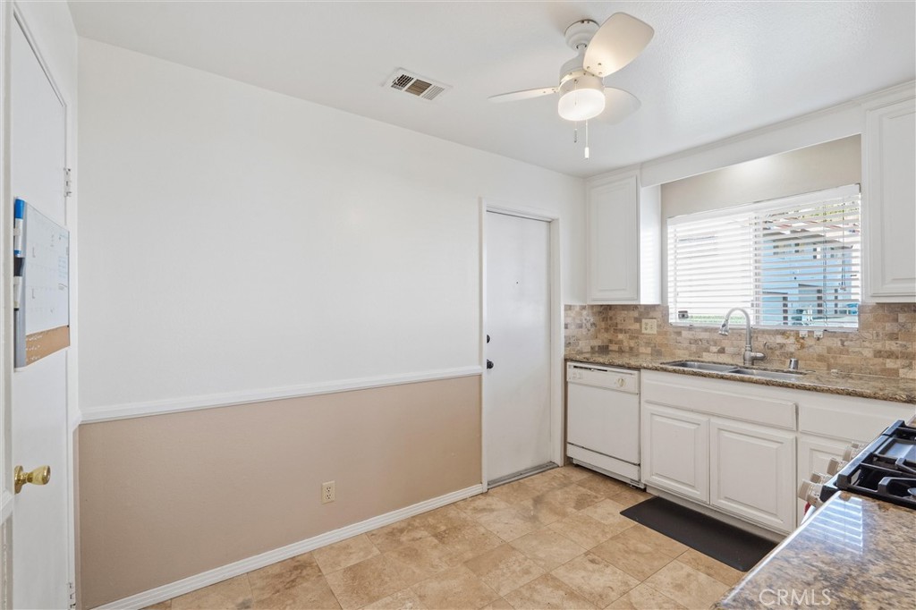 1734 Bradbury Drive 74 Property Photo 10