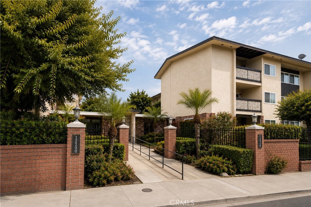12200 Montecito Road D110 Property Photo 1