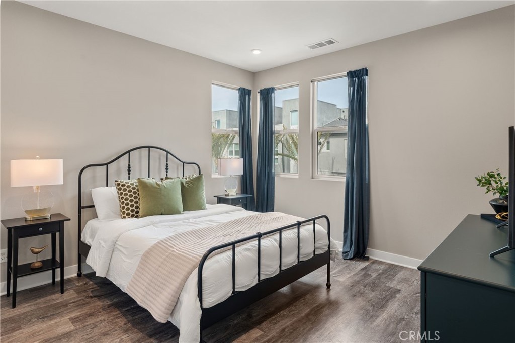 1423 W Cara Property Photo 26