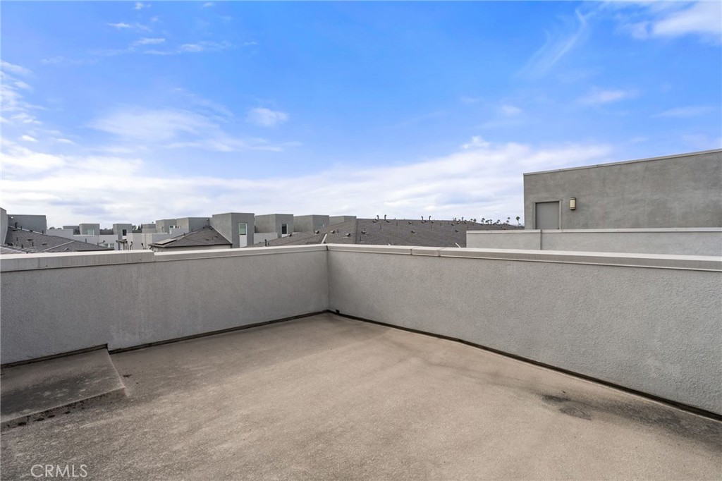 1423 W Cara Property Photo 34