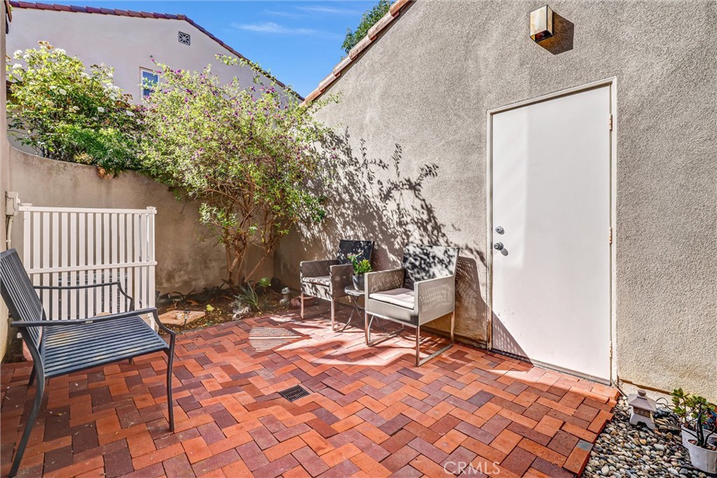 78 Duet Property Photo 9